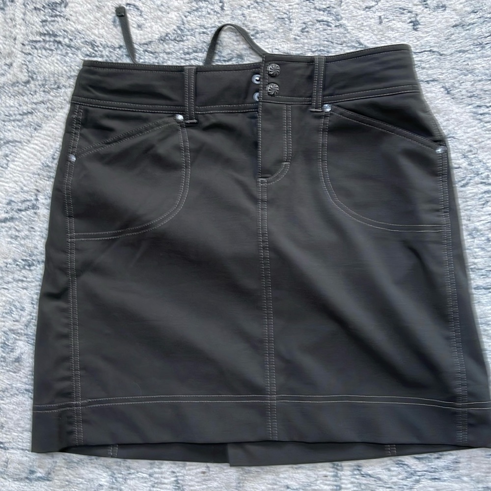 Athleta skirt, size 6